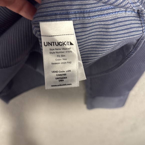 UNTUCKit Villard wrinkle free Navy Striped Dress Shirt men’s large button up - Picture 7 of 9